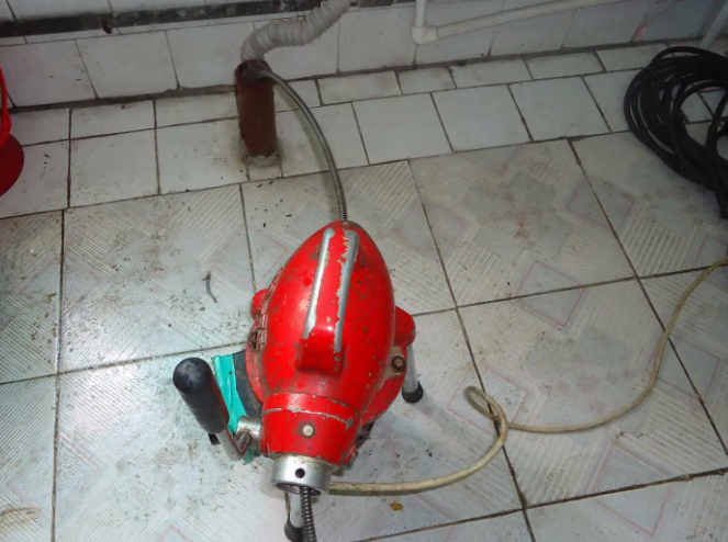 阿克塞下水道疏通